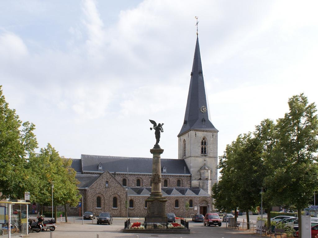 Huis Van Loon Borgloon Exterior foto