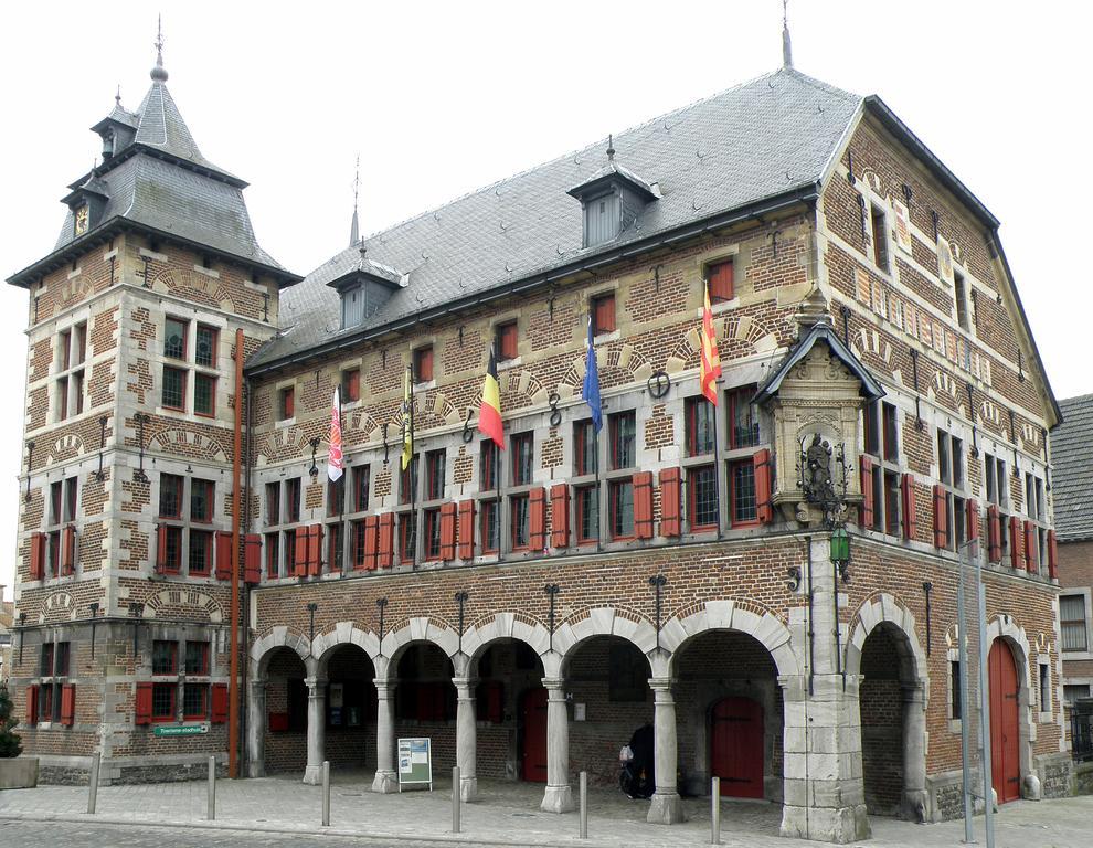 Huis Van Loon Borgloon Exterior foto